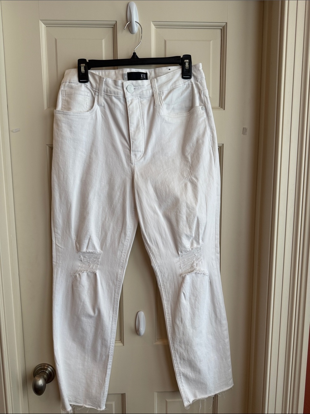 Kut from the Kloth White Distressed Boyfriend Jeans